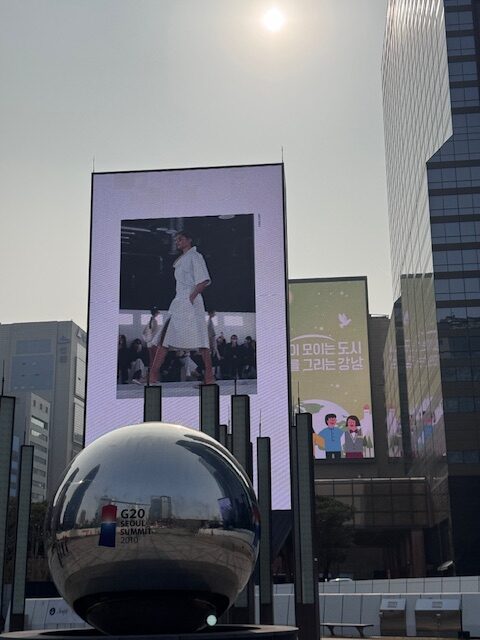 Bildschirmwerbetafel in Seoul